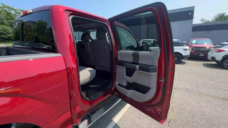 2018 Ford F150 SuperCrew Cab XLT Pickup 4D 6 1/2 ft 21