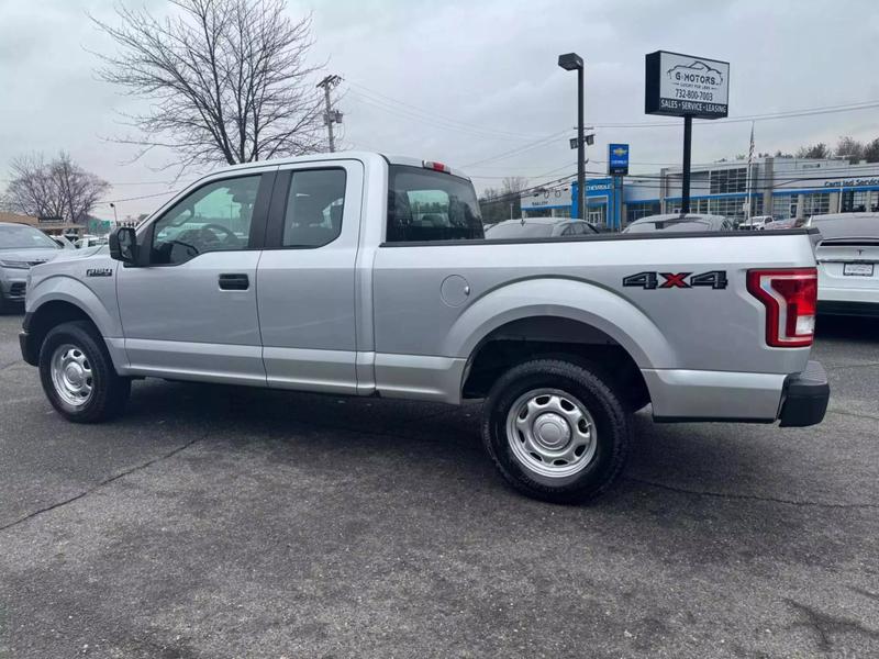 2017 Ford F150 Super Cab XLT Pickup 4D 6 1/2 ft 5