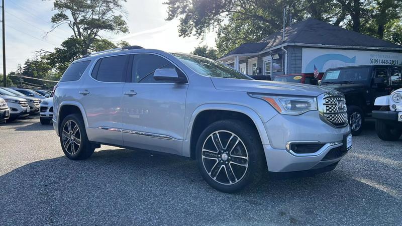 2017 GMC Acadia Denali Sport Utility 4D 12