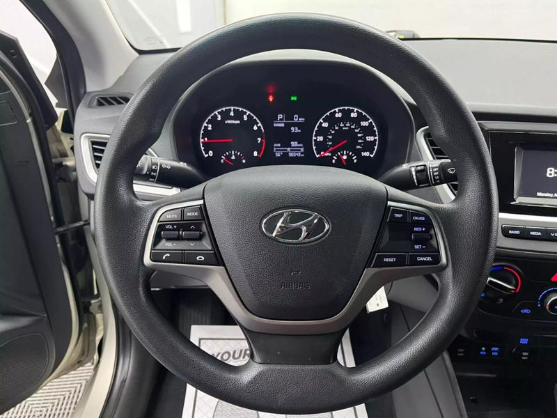 2020 Hyundai Accent SEL Sedan 4D 43