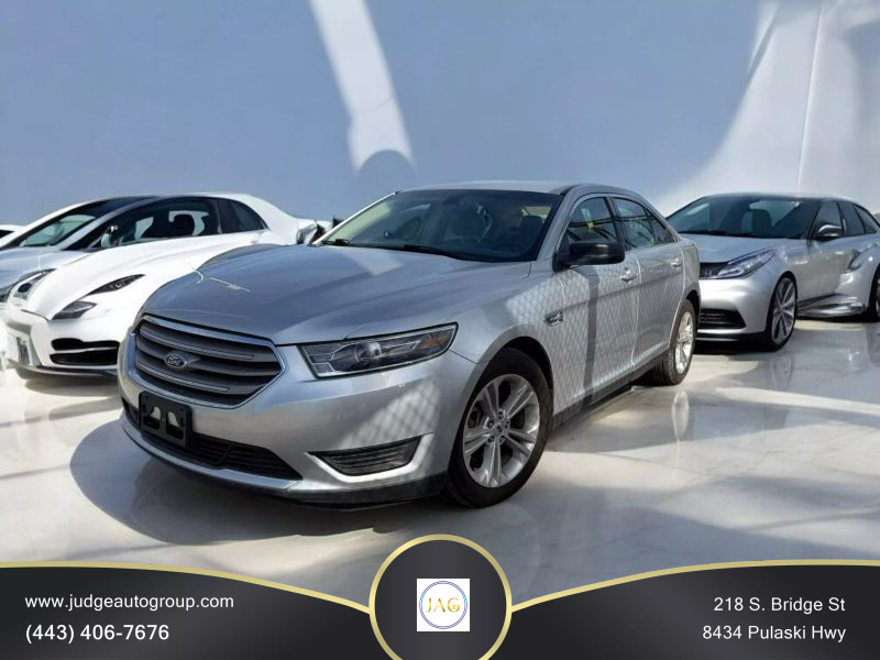 2016 Ford Taurus SE