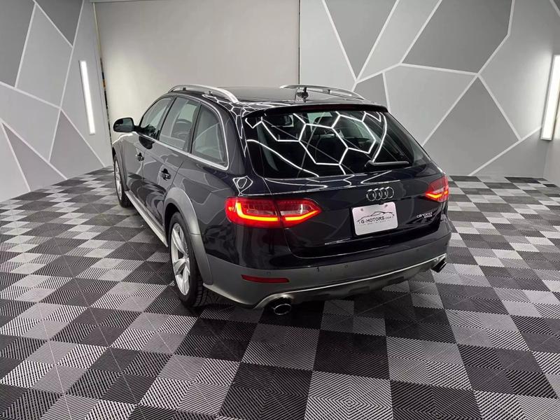 2014 Audi allroad Premium Plus Wagon 4D 12