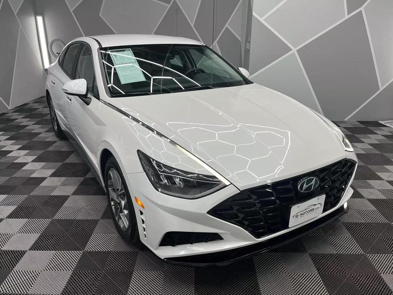 2020 Hyundai Sonata SEL Sedan 4D 38