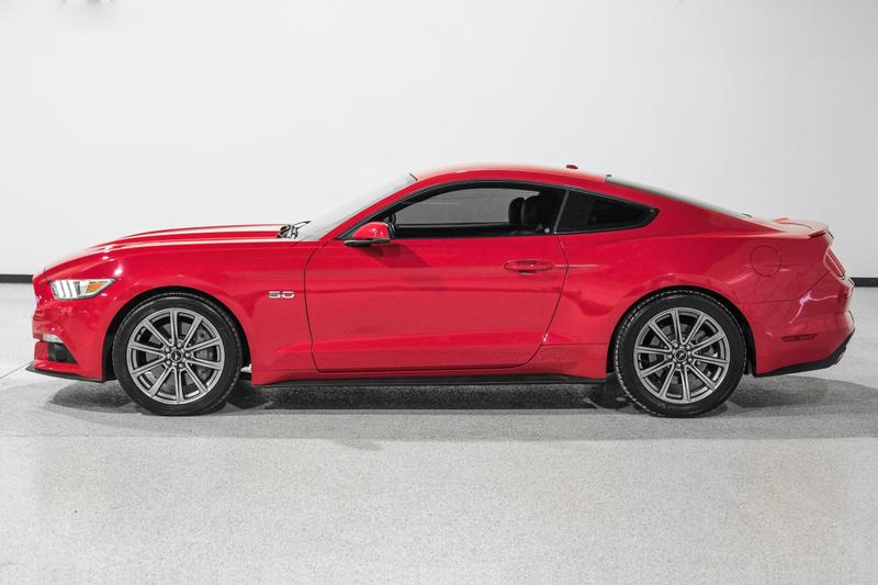 2016 Ford Mustang GT Premium Coupe 2D 9