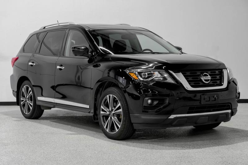 2018 Nissan Pathfinder Platinum Sport Utility 4D 4