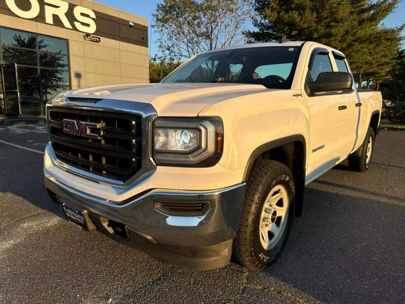 2017 GMC Sierra 1500 Double Cab Pickup 4D 6 1/2 ft 1