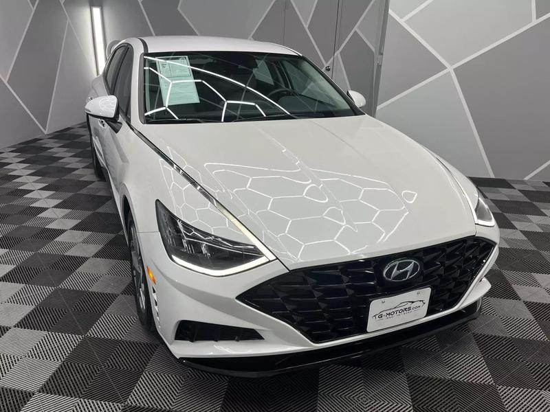 2020 Hyundai Sonata SEL Sedan 4D 40