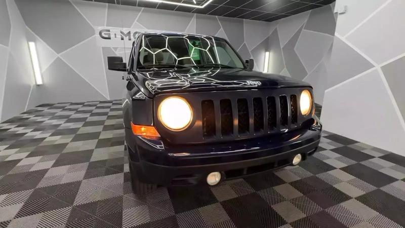 2014 Jeep Patriot Latitude Sport Utility 4D 16