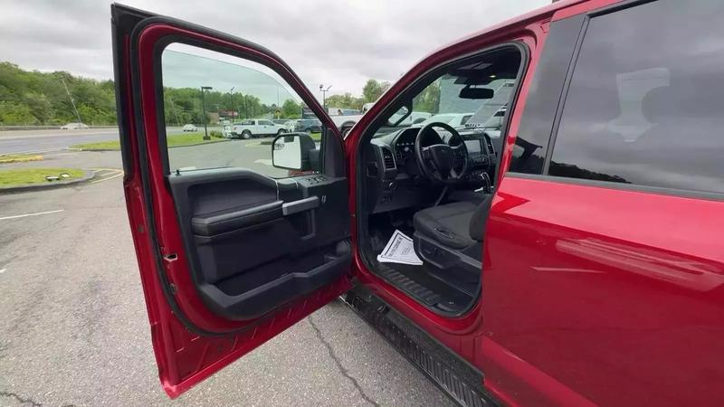 2019 Ford F150 SuperCrew Cab XLT Pickup 4D 6 1/2 ft 34