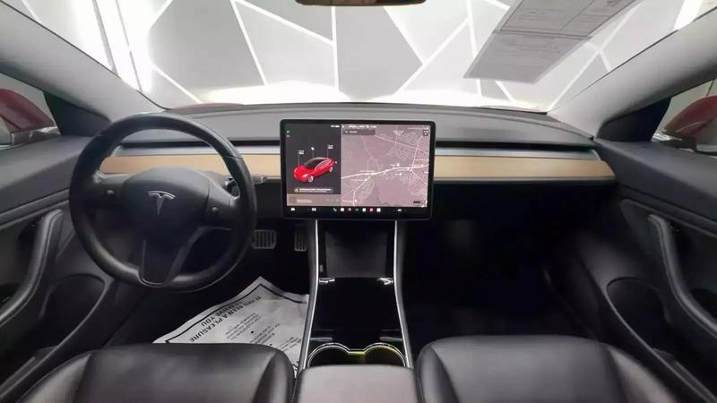 2019 Tesla Model 3 Long Range Sedan 4D 44