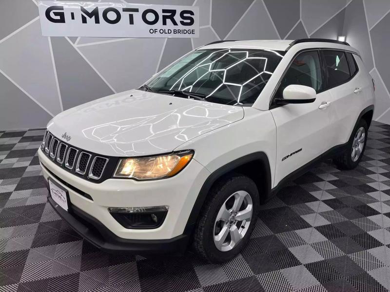 2021 Jeep Compass Latitude Sport Utility 4D 3