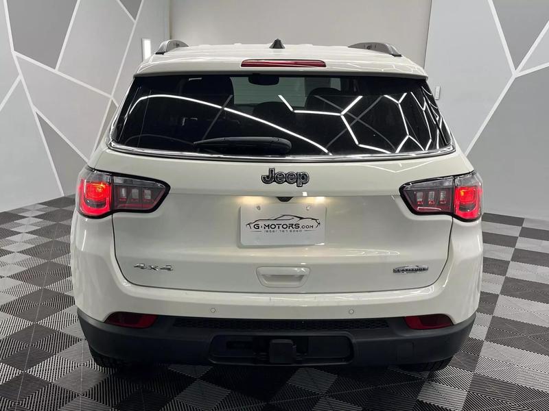 2021 Jeep Compass Latitude Sport Utility 4D 10