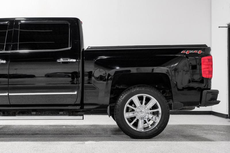 2015 Chevrolet Silverado 1500 Crew Cab High Country Pickup 4D 5 3/4 ft 15