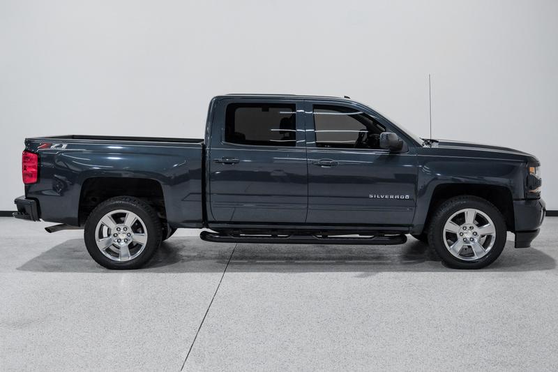 2018 Chevrolet Silverado 1500 Crew Cab LT Pickup 4D 6 1/2 ft 4