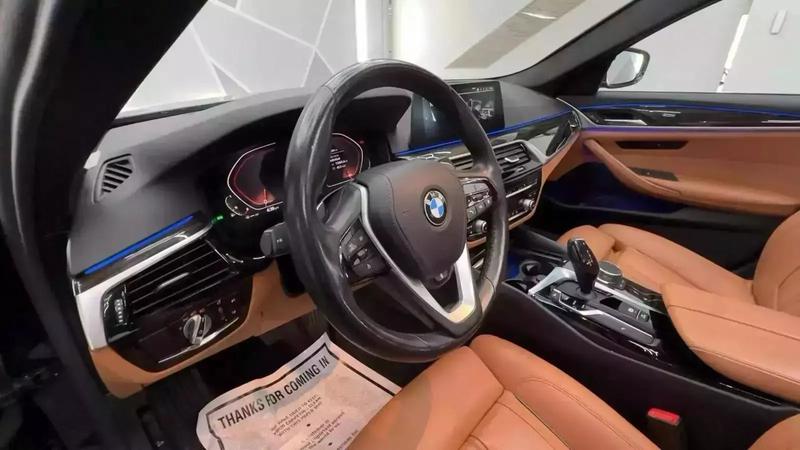 2020 BMW 5 Series 530i xDrive Sedan 4D 49