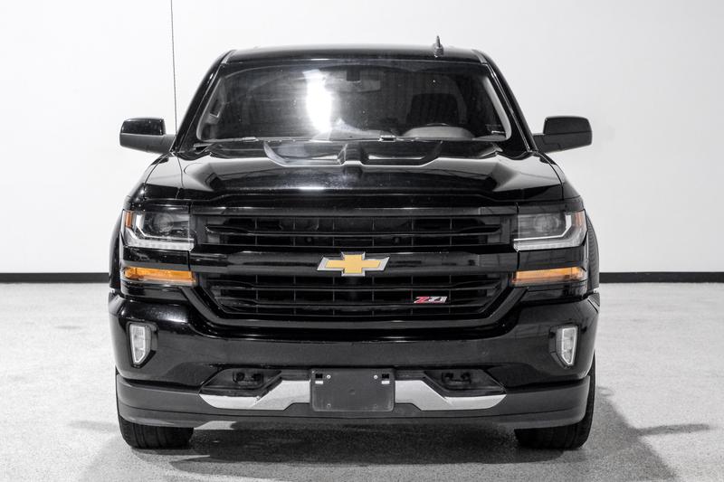 2017 Chevrolet Silverado 1500 Crew Cab Z71 LT Pickup 4D 5 3/4 ft 3