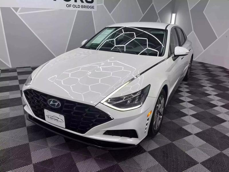 2020 Hyundai Sonata SEL Sedan 4D 45