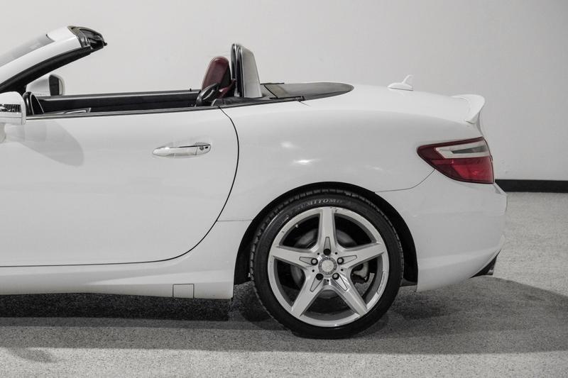 2014 Mercedes-Benz SLK-Class SLK 250 Roadster 2D 11