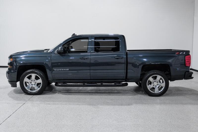 2018 Chevrolet Silverado 1500 Crew Cab LT Pickup 4D 6 1/2 ft 8