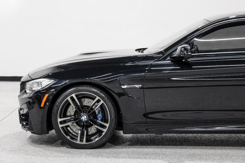 2015 BMW M4 Coupe 2D 14