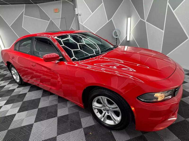 2020 Dodge Charger SXT Sedan 4D 15