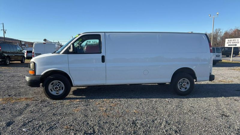 2015 GMC Savana 2500