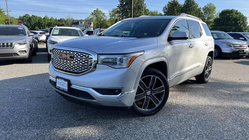 2017 GMC Acadia Denali Sport Utility 4D 4