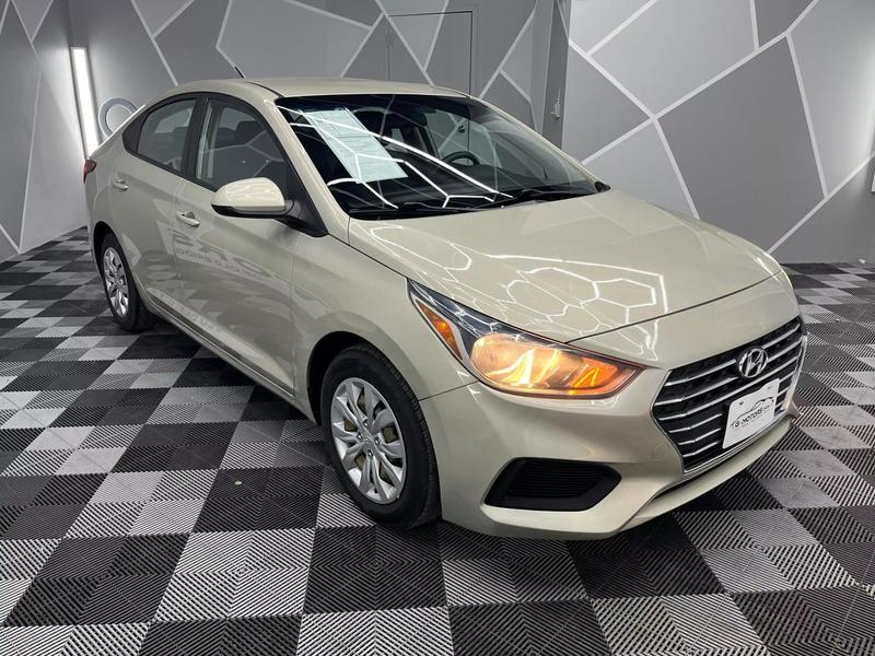 2020 Hyundai Accent SEL Sedan 4D 21