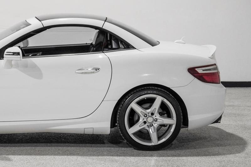 2014 Mercedes-Benz SLK-Class SLK 250 Roadster 2D 25