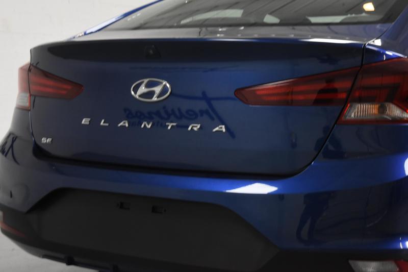 2019 Hyundai Elantra SE Sedan 4D 6