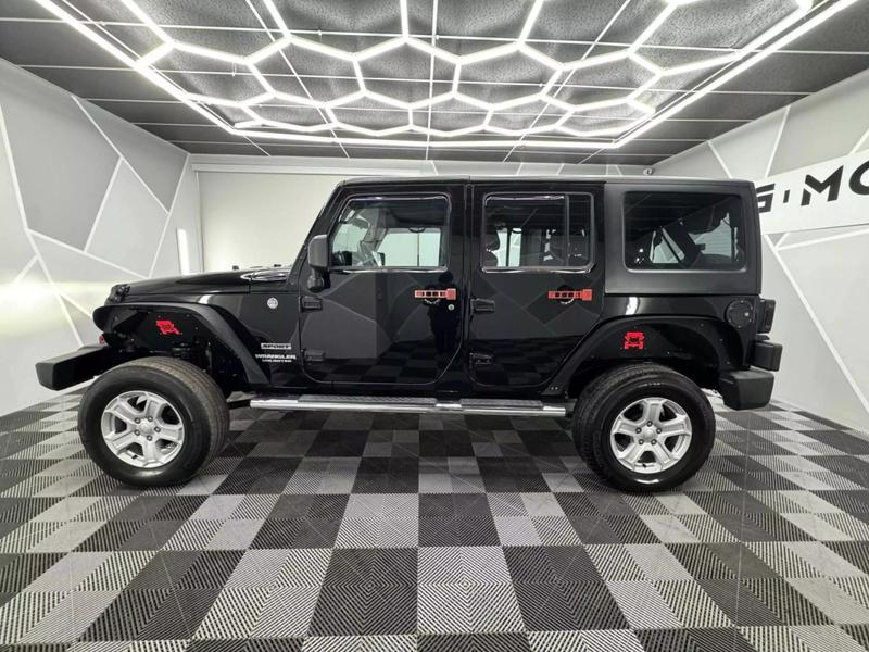 2012 Jeep Wrangler Unlimited Sport SUV 4D 4