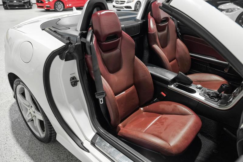 2014 Mercedes-Benz SLK-Class SLK 250 Roadster 2D 45