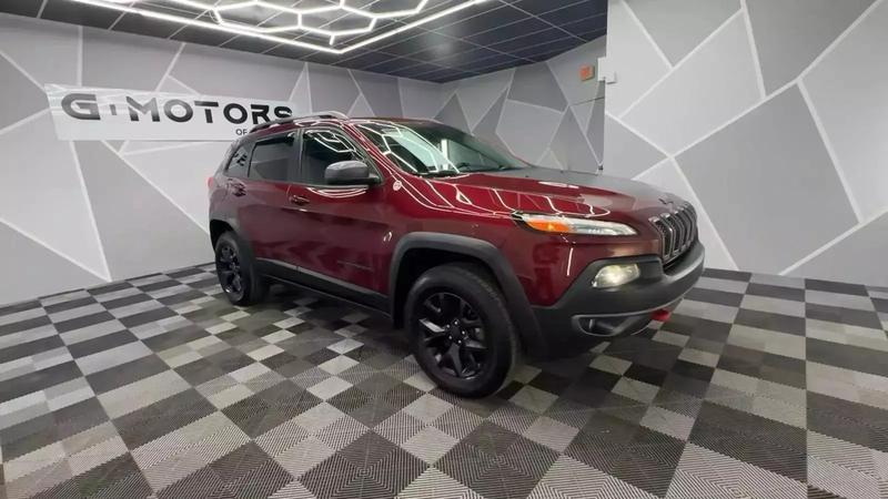 2018 Jeep Cherokee TrailHawk Sport Utility 4D 14