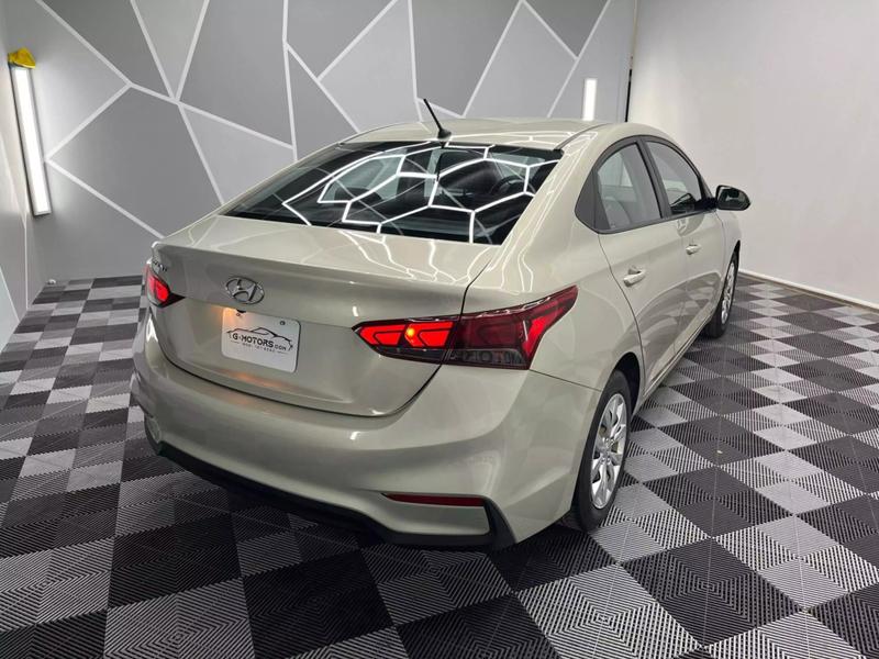 2020 Hyundai Accent SEL Sedan 4D 15