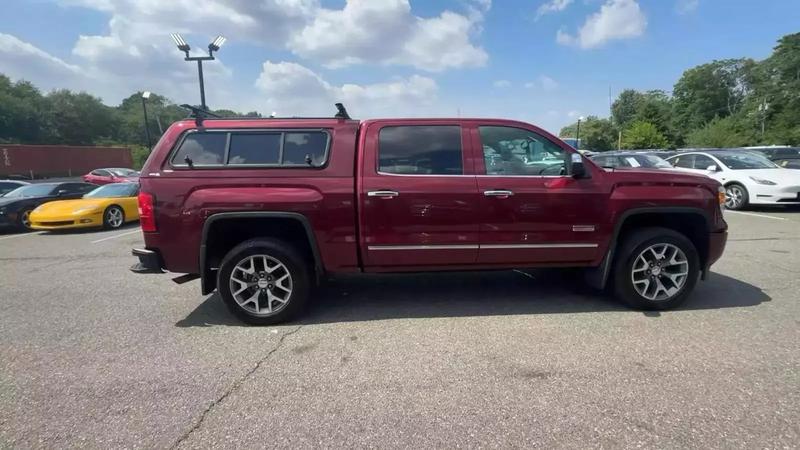 2015 GMC Sierra 1500 Crew Cab SLT Pickup 4D 5 3/4 ft 13