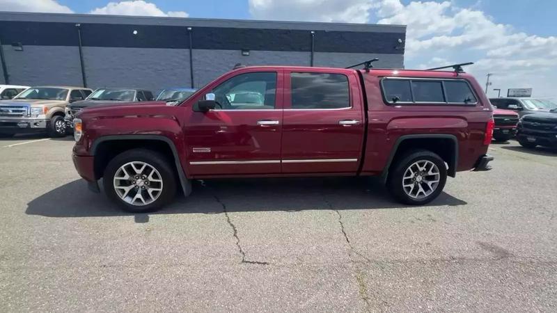 2015 GMC Sierra 1500 Crew Cab SLT Pickup 4D 5 3/4 ft 4