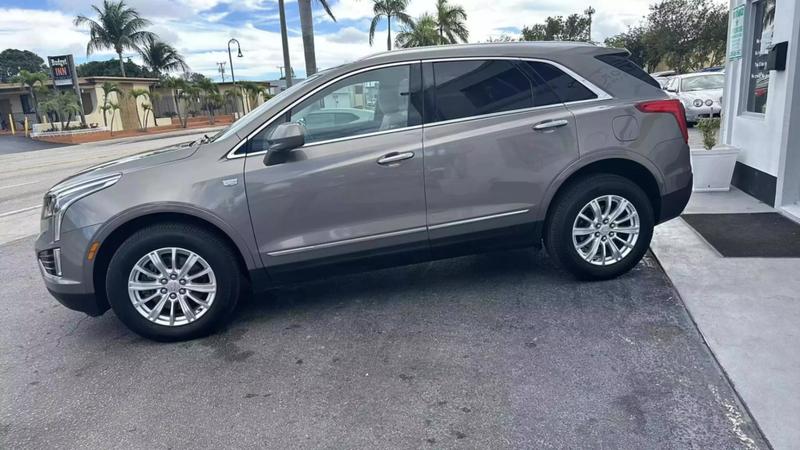 2017 Cadillac XT5 Sport Utility 4D 5