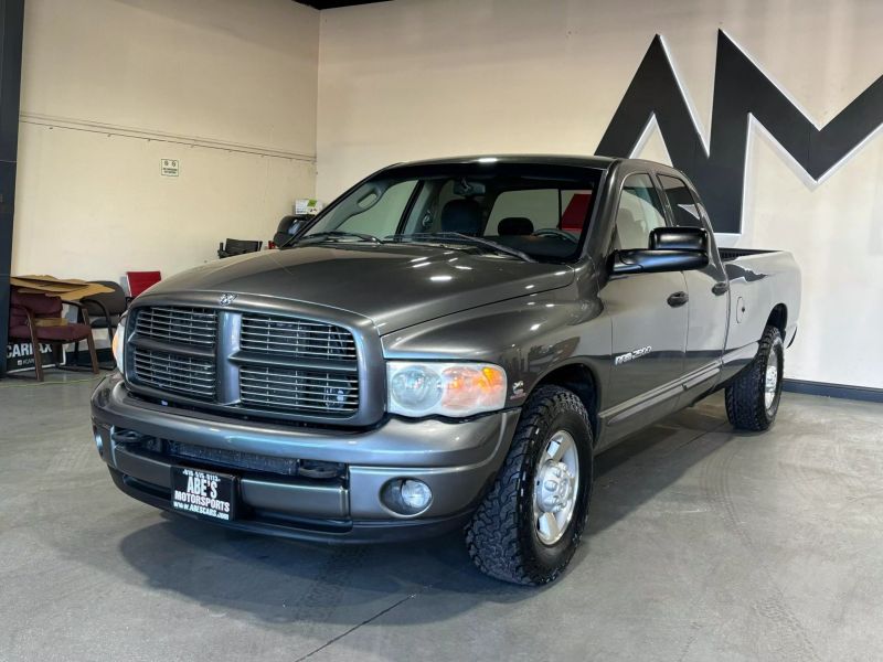 2004 Dodge Ram 2500 SLT