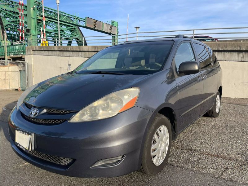 2007 Toyota Sienna CE