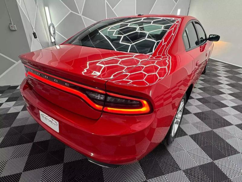 2020 Dodge Charger SXT Sedan 4D 11