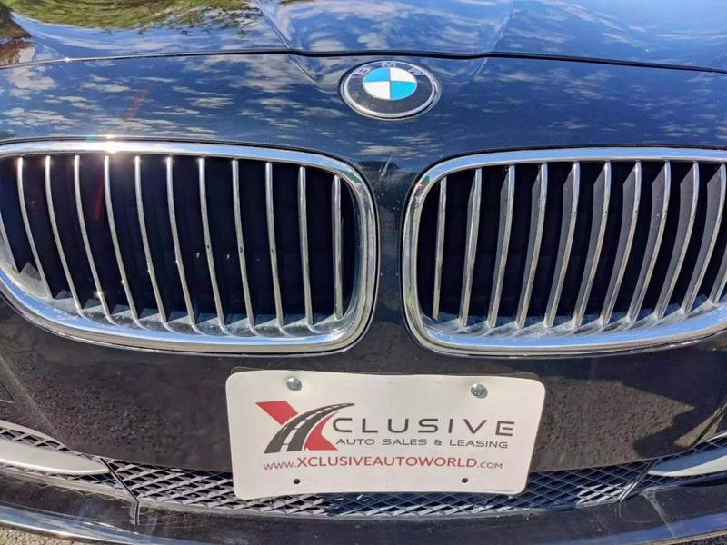 2012 BMW 5 Series 528i xDrive Sedan 4D 51