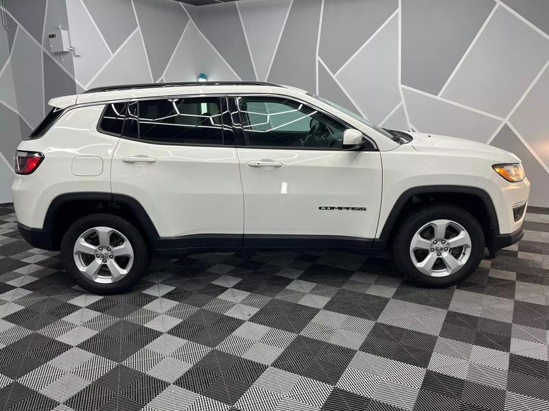 2021 Jeep Compass Latitude Sport Utility 4D 15