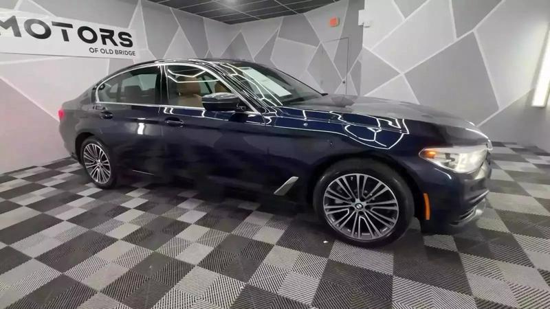 2020 BMW 5 Series 530i xDrive Sedan 4D 19