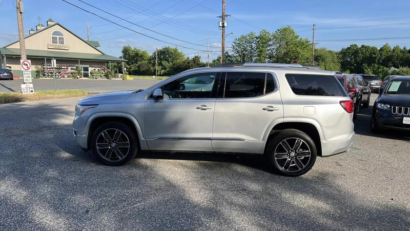 2017 GMC Acadia Denali Sport Utility 4D 5