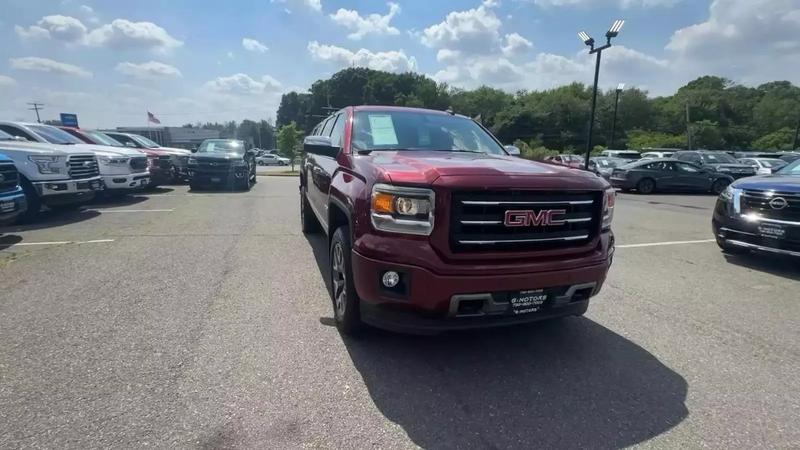 2015 GMC Sierra 1500 Crew Cab SLT Pickup 4D 5 3/4 ft 17