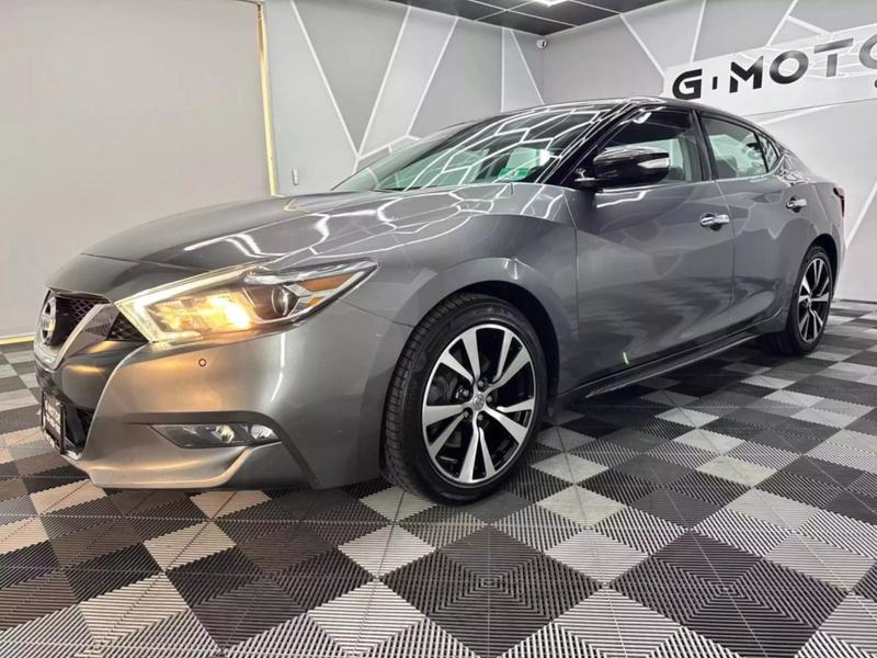 2018 Nissan Maxima SV Sedan 4D 2