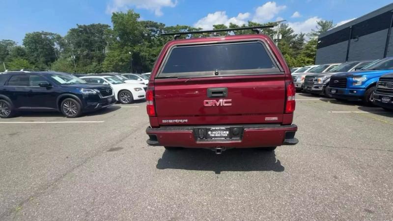 2015 GMC Sierra 1500 Crew Cab SLT Pickup 4D 5 3/4 ft 9