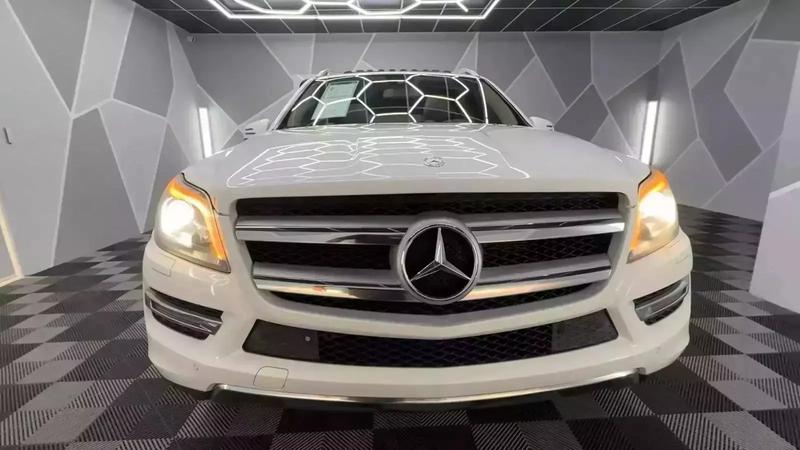 2016 Mercedes-Benz GL-Class GL 450 4MATIC Sport Utility 4D 11