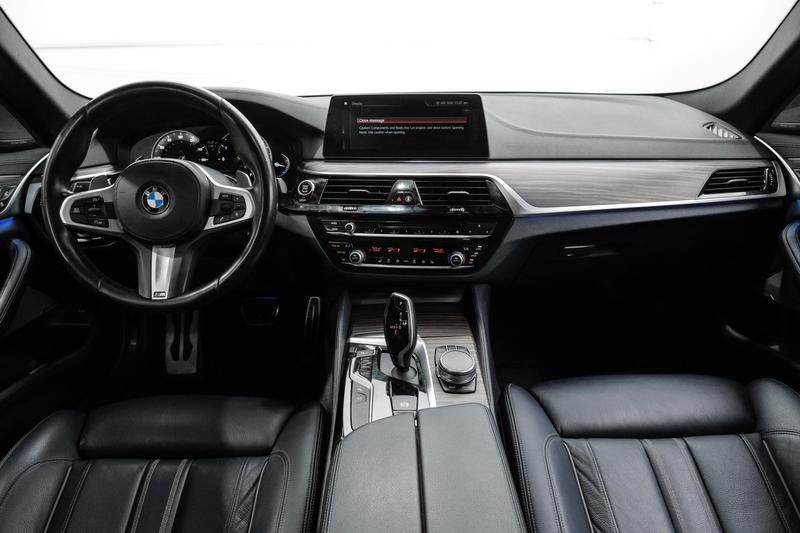 2017 BMW 5 Series 540i Sedan 4D 18