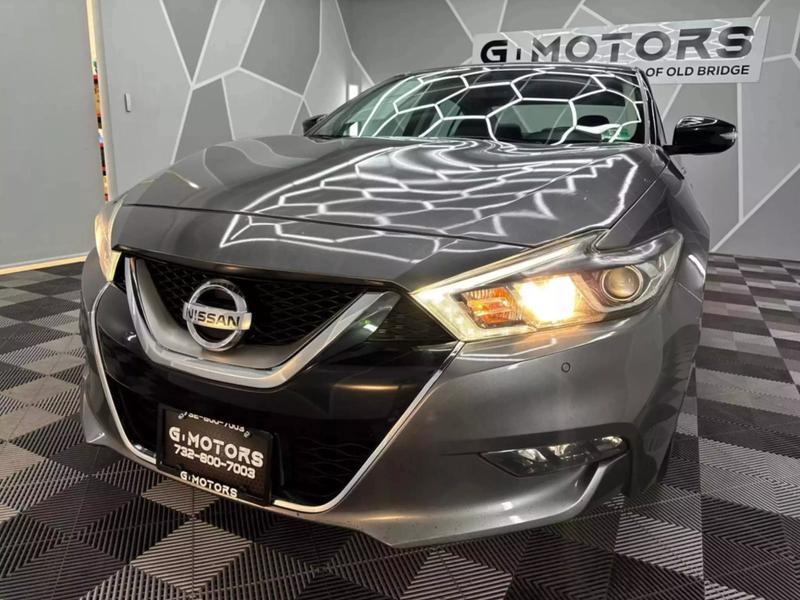 2018 Nissan Maxima SV Sedan 4D 16